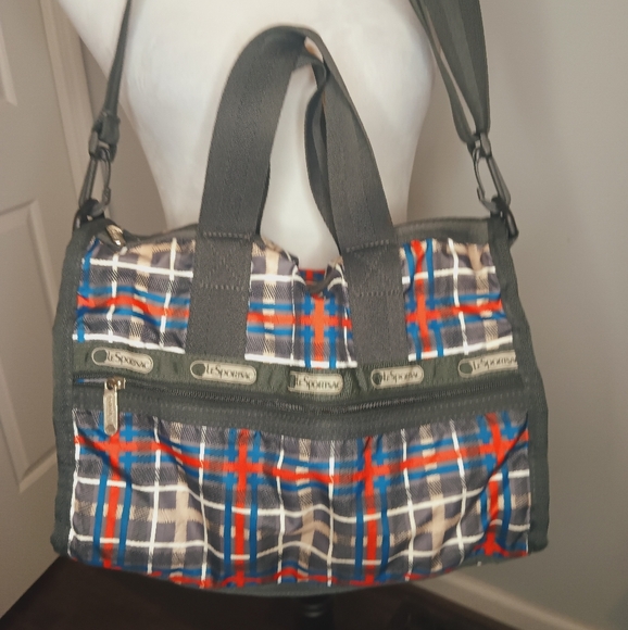 Le Sportsac Essential Small Weekender Plaid Adjustable Bag - Picture 1 of 5